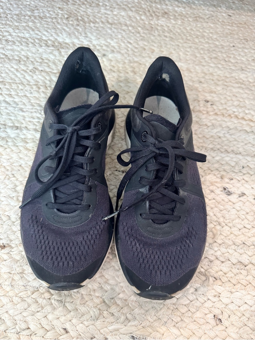 lululemon athletica Women's Black Athletic Running Shoes